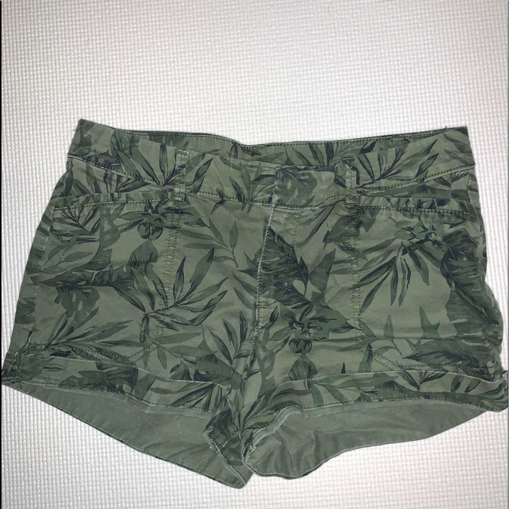 Old Navy short